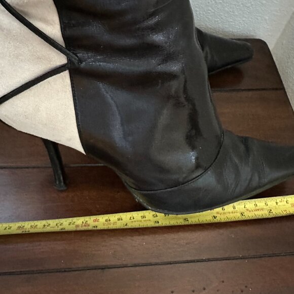 Vintage Black Leather White/Cream Suede w/Lace Detail Stiletto Boots - Picture 12 of 16